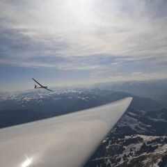 Flugwegposition um 15:01:28: Aufgenommen in der Nähe von Gemeinde Brixen im Thale, Österreich in 2660 Meter